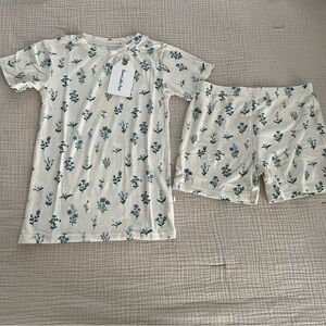 NWT Brave Little Ones Bamboo Ribbed Blue Floral Short Sleeve & Shorts Pajama Set